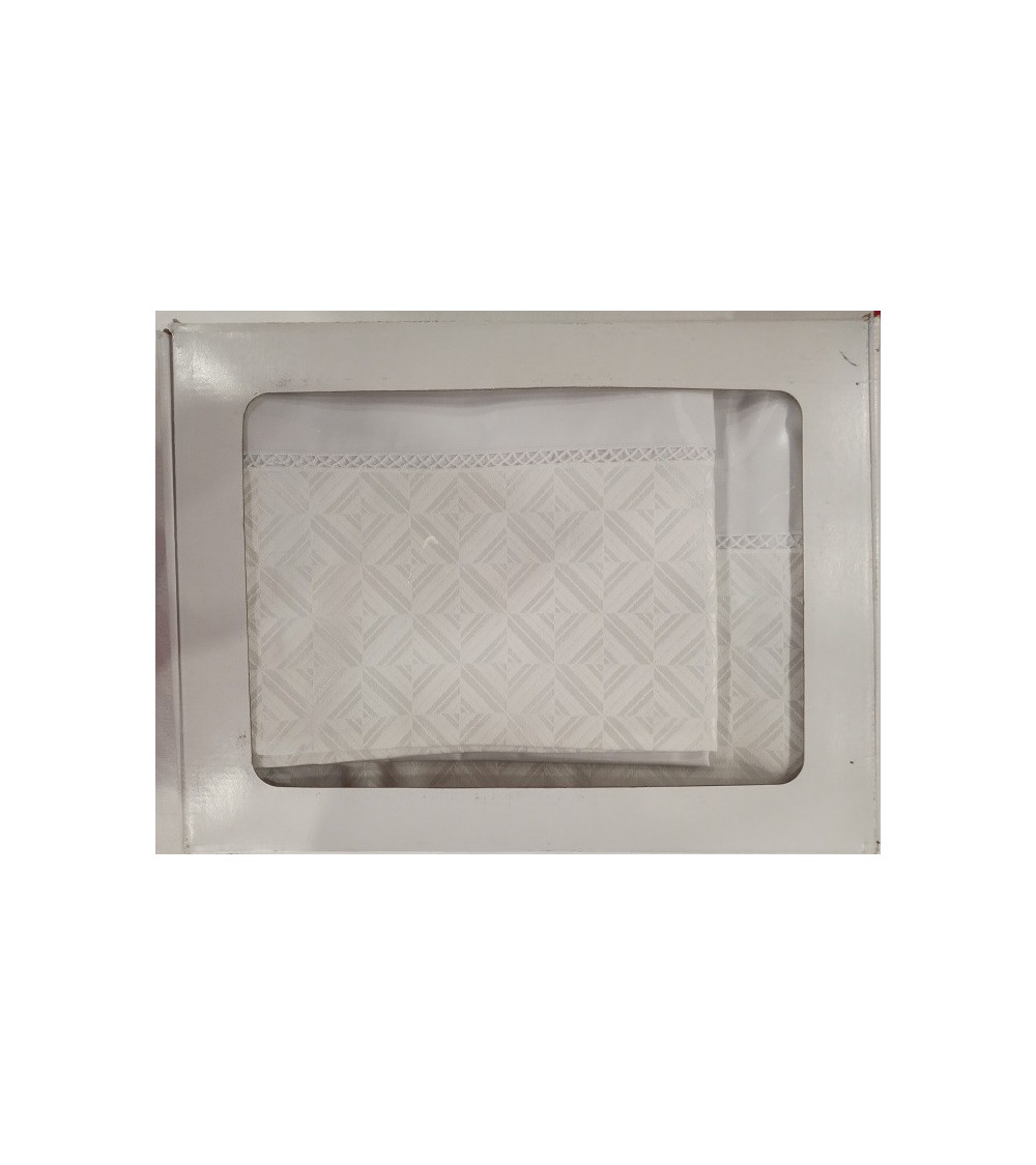 Pościel bawełniana Ślubna Mona Kwadrat Bafra 155x200 – OUTLET Pościel bawełniana Ślubna Mona Kwadrat Bafra 155x200 – OUTLET