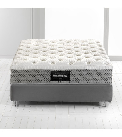 Materac Comfort Deluxe Dual 12 Firm Magniflex aranżacja